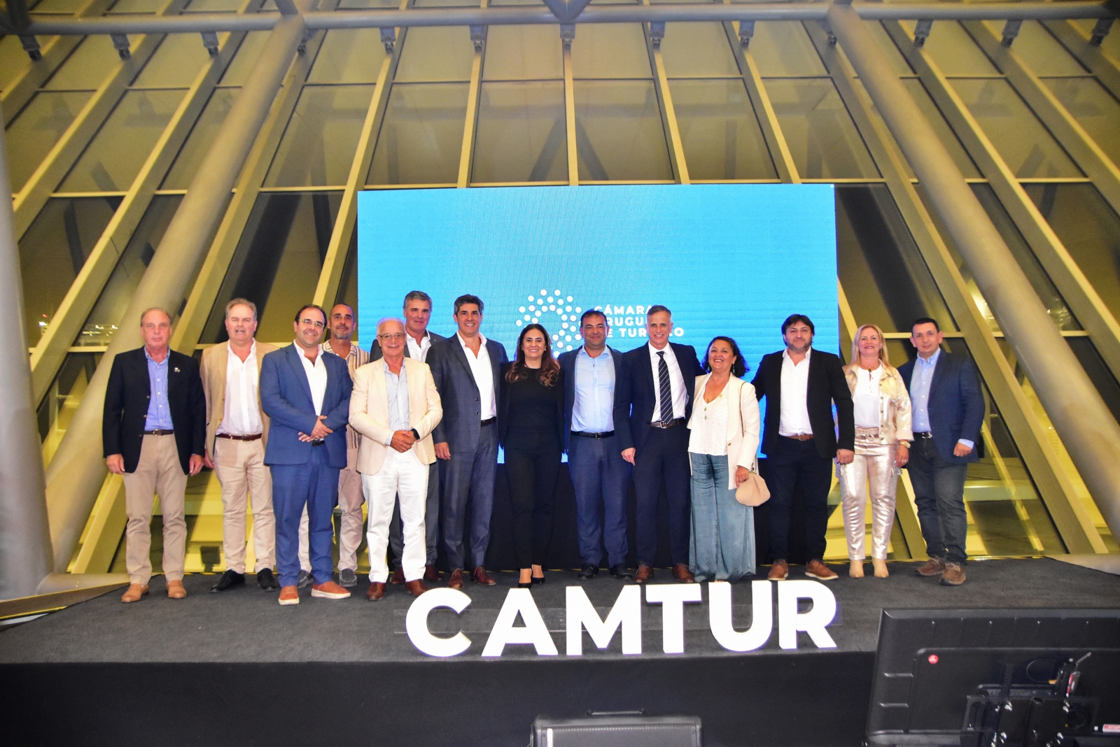 0331_-_Brindis_CAMTUR_95546.JPG
