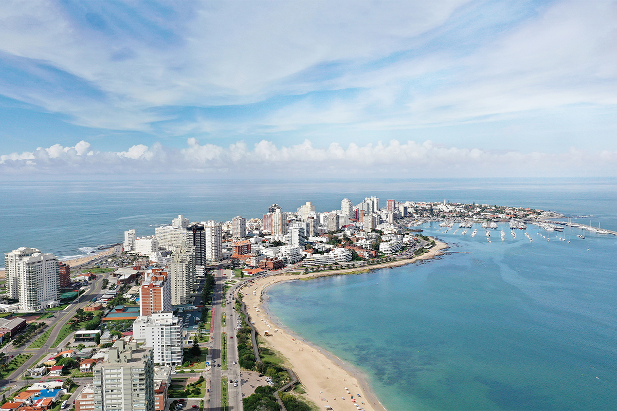 64a83d9c178ce_punta-del-este-1_ccf8d.jpg