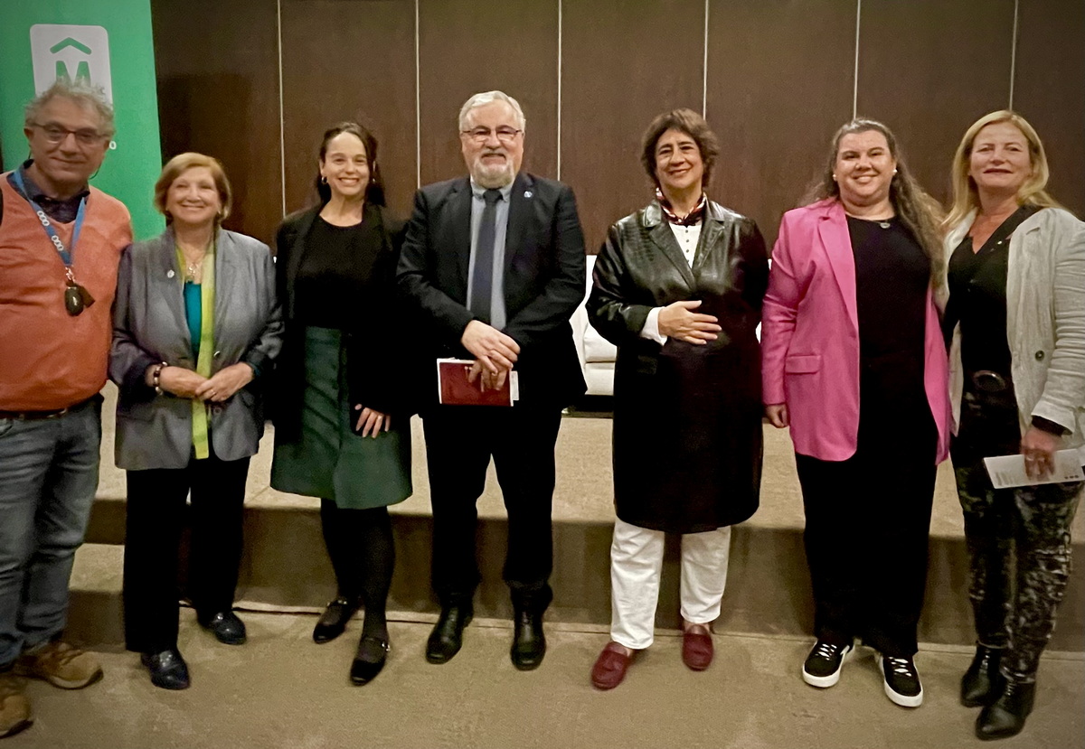 6_8aed0.jpeg
