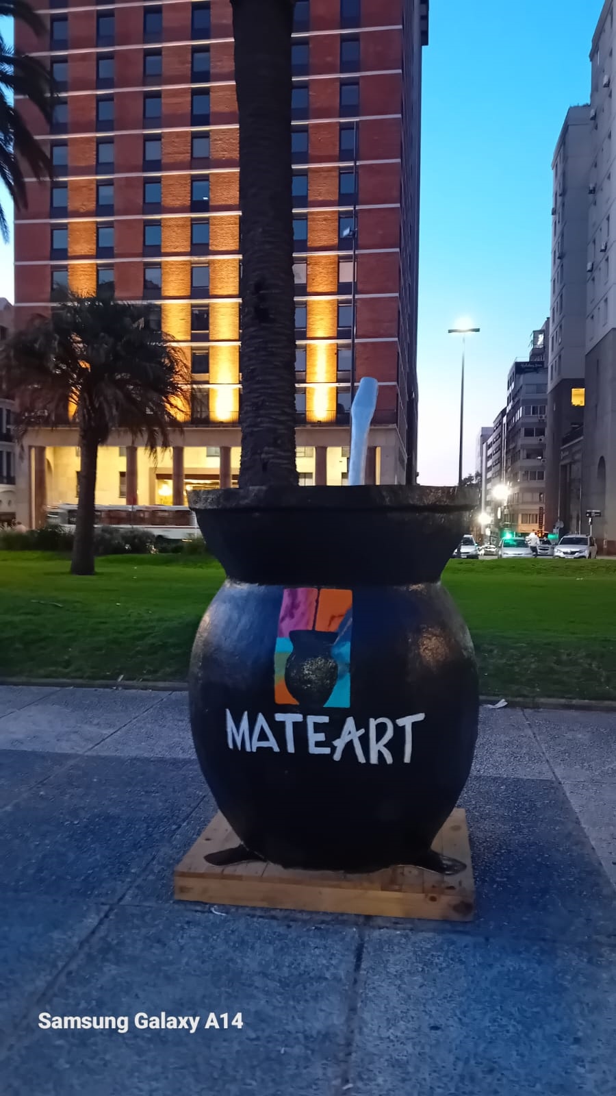MATE_ART_-_Pza._Independencia_b5375.jpeg