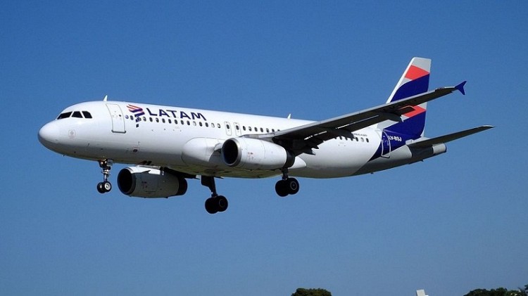 LATAM retoma operaciones en Uruguay