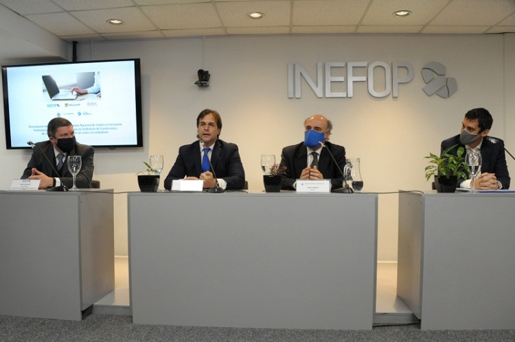 Capacitaci&oacute;n sin costo y en l&iacute;nea de INEFOP, Microsoft y Eidos