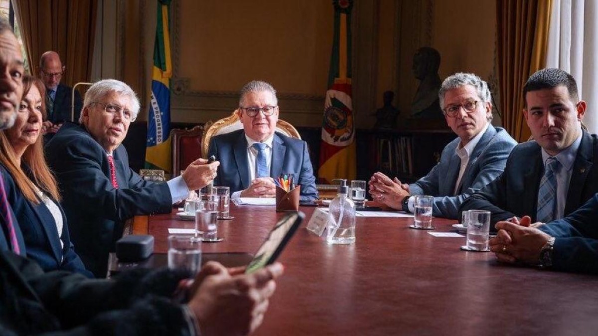 Ministro de Turismo de Uruguay, Tabar&eacute; Viera y gobernador del Estado de R&iacute;o Grande do Sul, Ranolfo Veira Junior