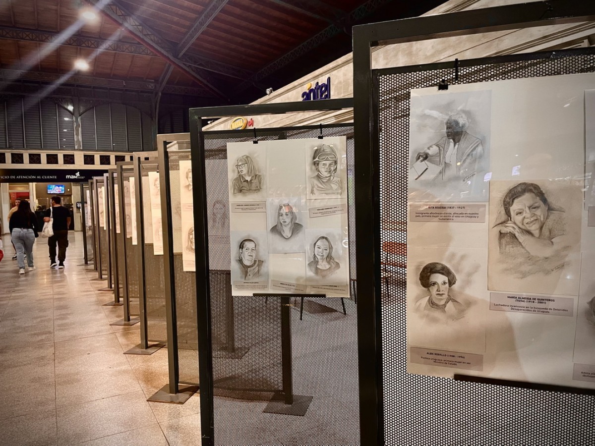 Muestra en espacio del Mam de Montevideo, artista pl&aacute;stico Walter Tab&aacute;rez (Fotos de MEFD, marzo 2026)
