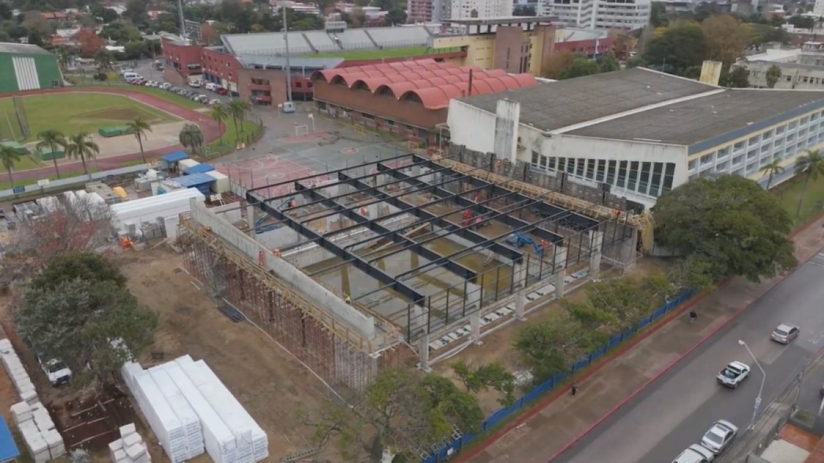 Avanzan las obras de la nueva piscina del Campus de Maldonado