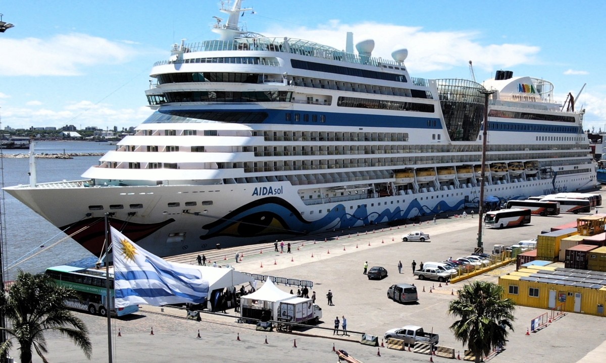 Lanzamiento de temporada de cruceros en Montevideo (Foto ANP)