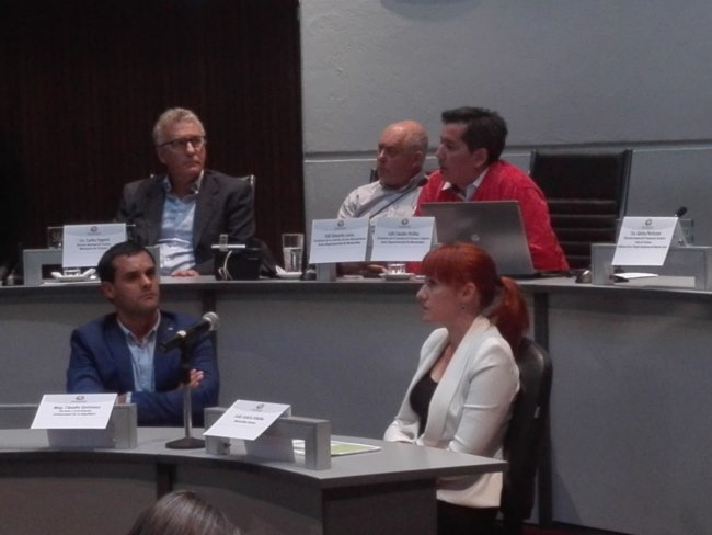 Con invitados internacionales se realiz&oacute; el 3er. Foro en Turismo en la Junta Departamental de Montevideo