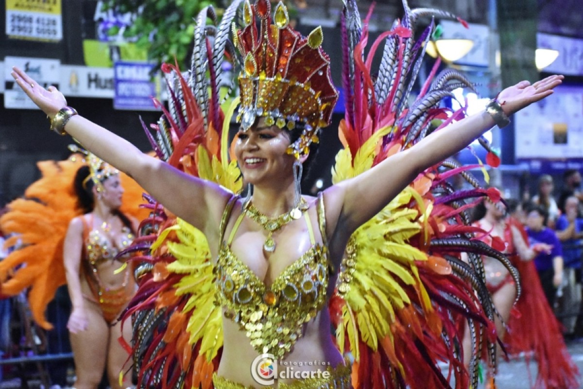  &iexcl;Carnaval! (Foto @clicarte)