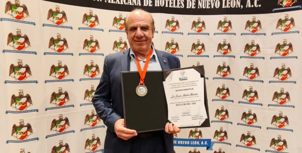 Jes&uacute;s Nader Marcos, Hotelero del A&ntilde;o en M&eacute;xico, homenajeado por FIPETUR