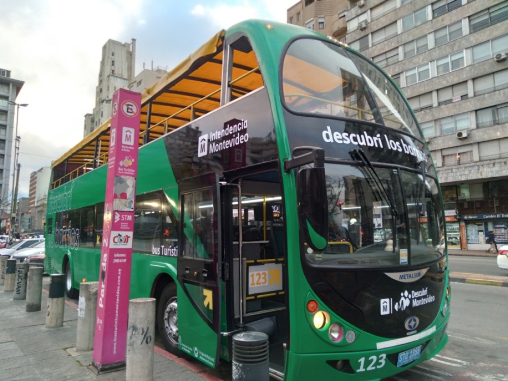 Bus Tur&iacute;stico de Montevideo