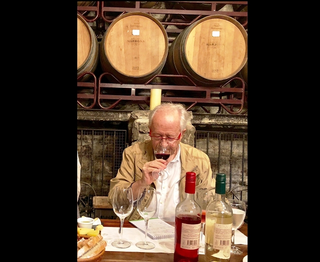 Las bodegas de Uruguay recibieron al referente de las Gu&iacute;as Pe&ntilde;&iacute;n