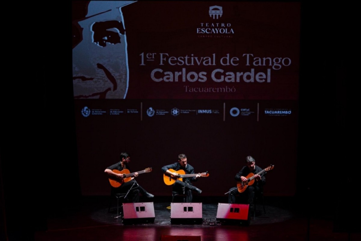Gardel es uruguayo y naci&oacute; en Tacuaremb&oacute;
