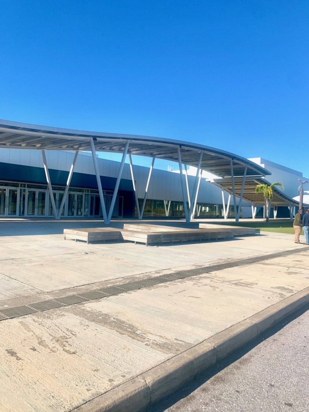 Impacto y Proyecciones del Punta del Este Convention &amp; Exhibition Center: Memoria 2022/23