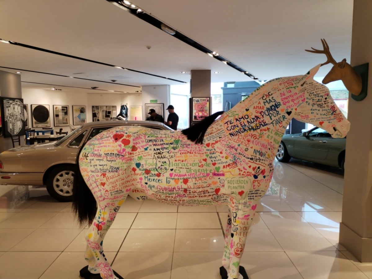 "El arte que renueva a las ciudades: La visi&oacute;n art&iacute;stica de Mario Lange como impulso y motor al Urbemarketing"