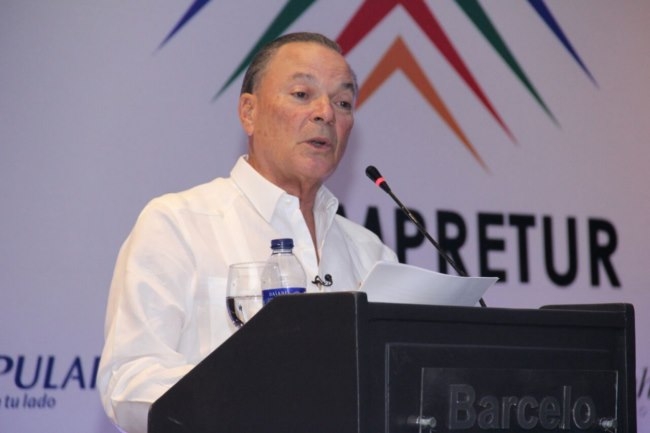 Rainieri dijo, presidente Medina acert&oacute;  al fijar meta de  10 millones de turistas,  pero se&ntilde;ala puntos cr&iacute;ticos