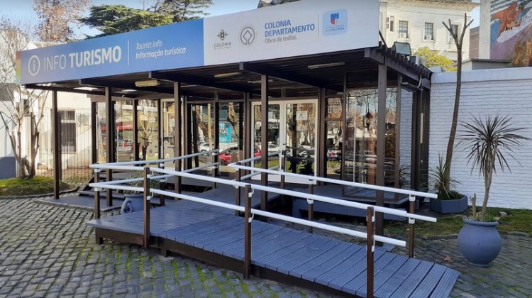 Colonia reabre Centros de Informaci&oacute;n Tur&iacute;stica