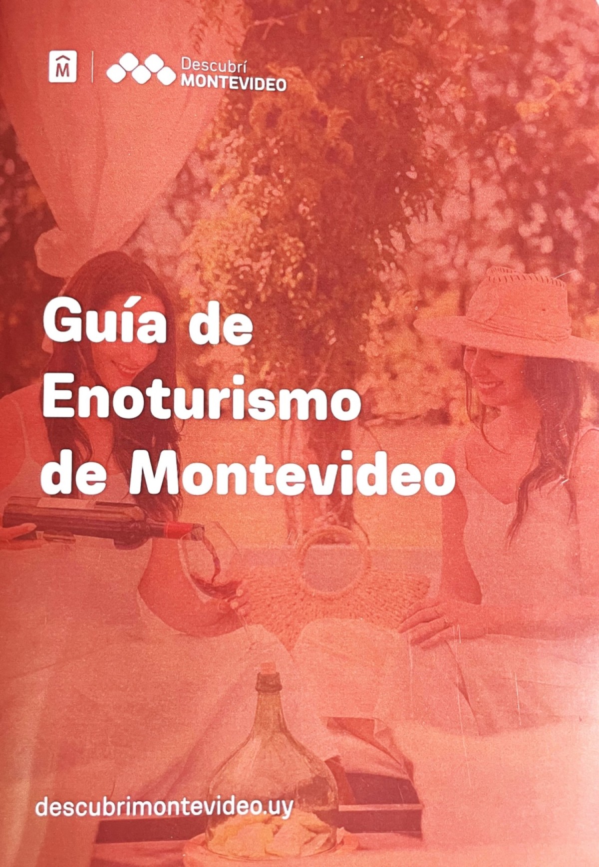 Gu&iacute;a que present&oacute; la Direcci&oacute;n Turismo de Montevideo (Foto Ma Elisa FD)