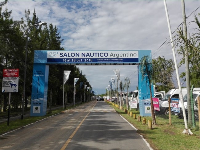 Visita al Sal&oacute;n N&aacute;utico Argentino