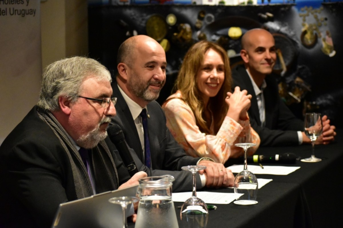 Nuevo encuentro de AHRU - AHT por Hoteles m&aacute;s Verdes