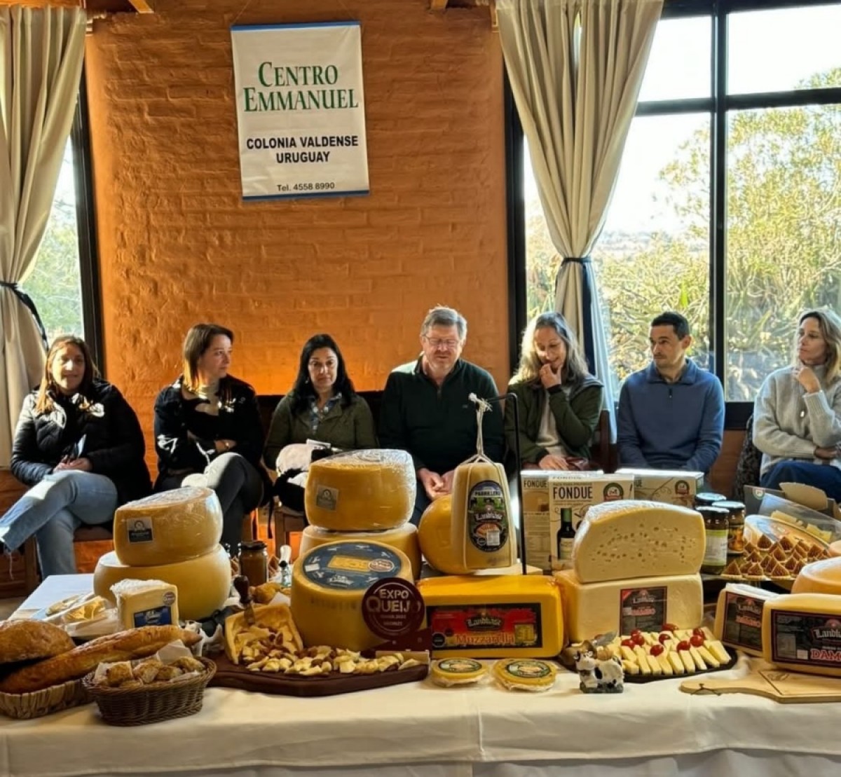 Reuni&oacute;n de trabajo por apoyo a la Ruta del Queso